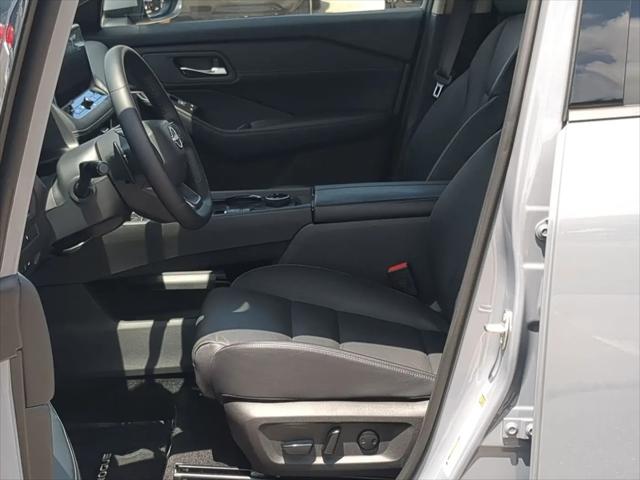 2025 Nissan Rogue SL Intelligent AWD