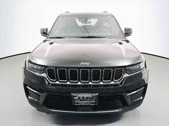 2026 Jeep Grand Cherokee Altitude 4x4