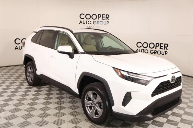 2022 Toyota RAV4 XLE for sale in Yukon, OK