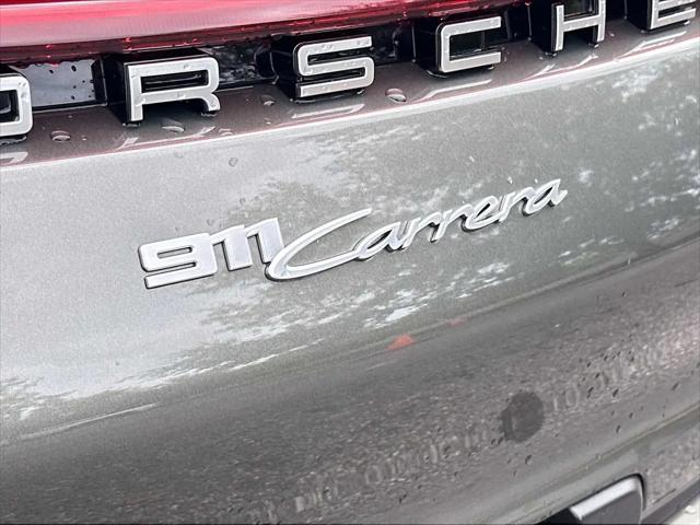 2021 Porsche 911 Carrera