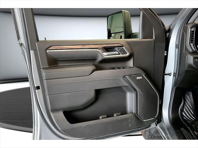 2026 Chevrolet Silverado 2500HD Crew Cab, Standard Bed, LTZ, 4WD
