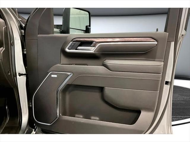 2026 Chevrolet Silverado 2500HD Crew Cab, Standard Bed, LTZ, 4WD