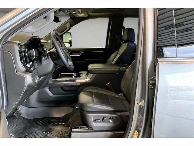 2026 Chevrolet Silverado 2500HD Crew Cab, Standard Bed, LTZ, 4WD