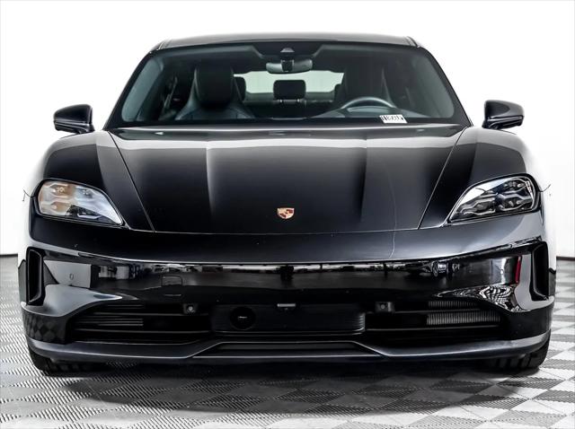 2025 Porsche Taycan Taycan