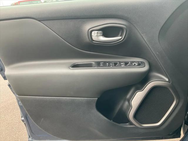 2023 Jeep Renegade Latitude 4x4