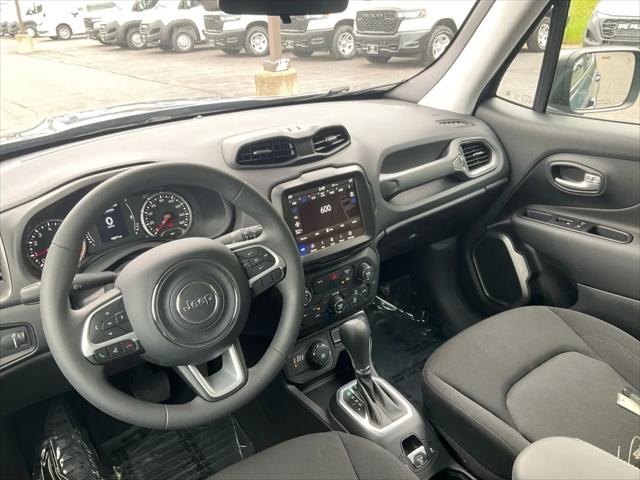 2023 Jeep Renegade Latitude 4x4