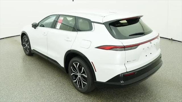 2026 Toyota Crown Signia XLE