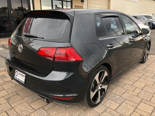 2015 Volkswagen Golf GTI 2.0T SE 4-Door