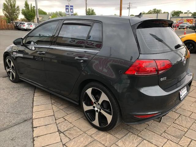 2015 Volkswagen Golf GTI 2.0T SE 4-Door