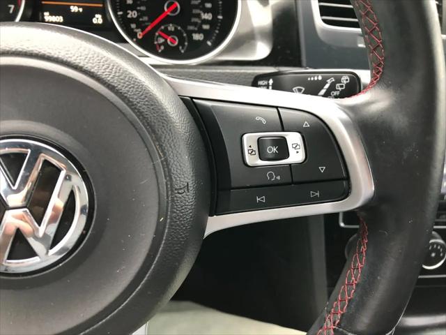 2015 Volkswagen Golf GTI 2.0T SE 4-Door