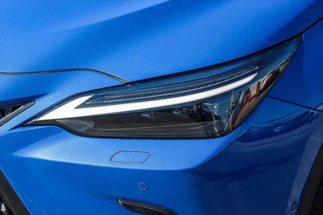 2025 Lexus NX 350h Luxury