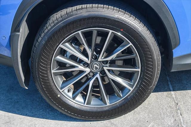 2025 Lexus NX 350h Luxury