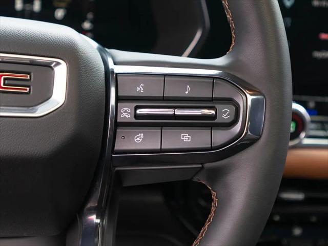 2023 GMC Canyon 4WD Crew Cab Short Box AT4