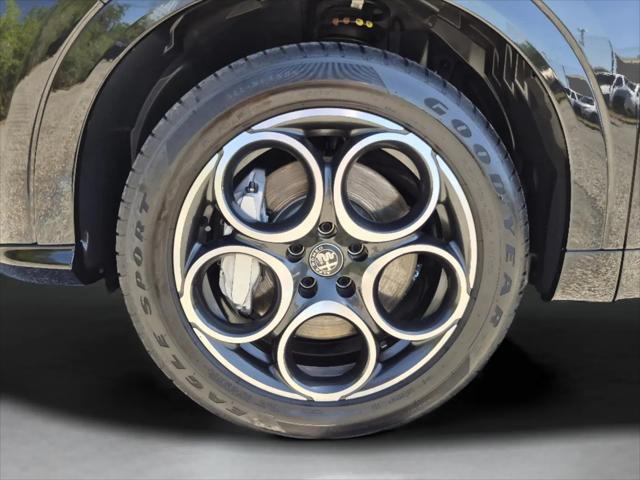 2025 Alfa Romeo Tonale Hybrid EAWD