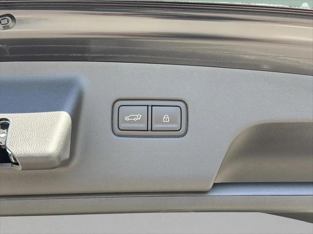 2026 Hyundai Palisade Hybrid Blue SEL Premium 8P