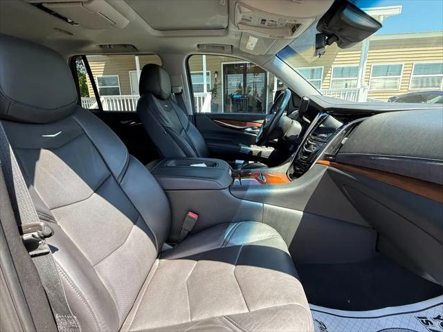 2018 Cadillac Escalade Premium Luxury