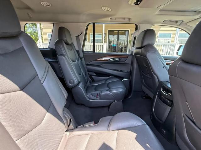 2018 Cadillac Escalade Premium Luxury