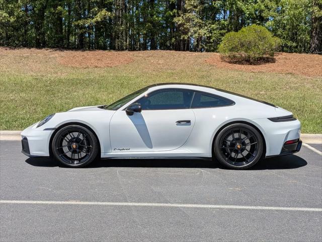 2026 Porsche 911 Carrera GTS