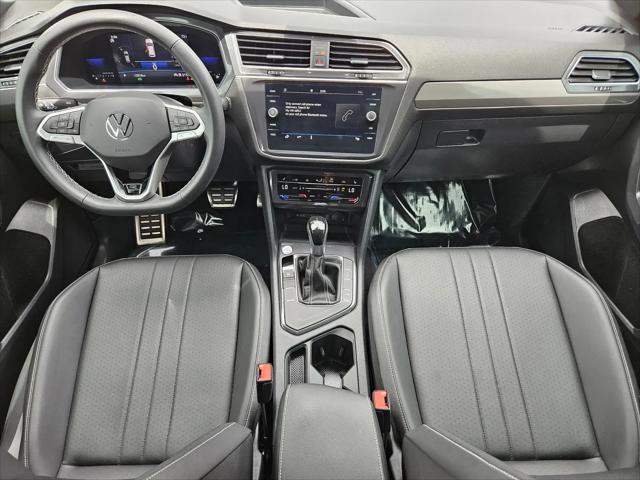2023 Volkswagen Tiguan 2.0T SE R-Line Black