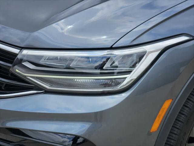 2023 Volkswagen Tiguan 2.0T SE R-Line Black