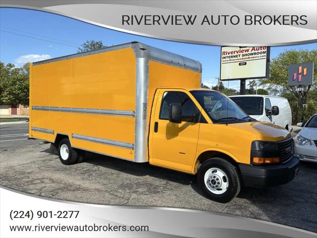2021 GMC Savana Cutaway Work Van for sale in Des Plaines, IL