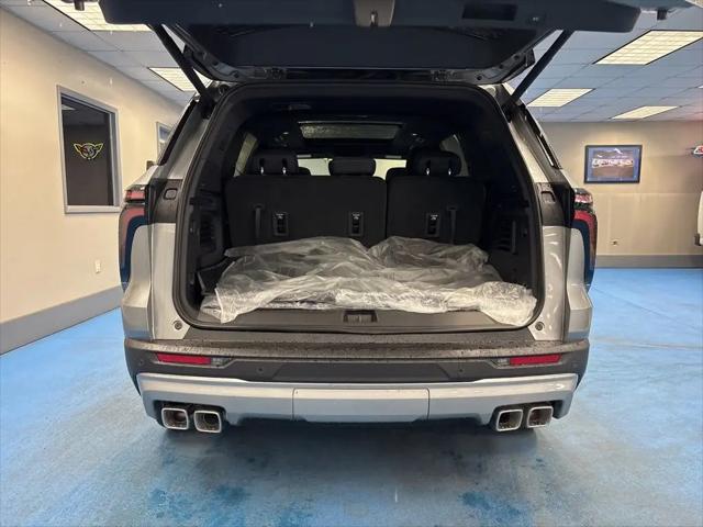 2026 Chevrolet Traverse FWD LT