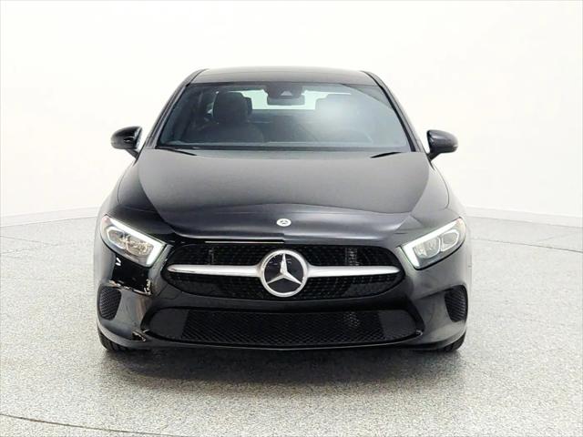 2022 Mercedes-Benz A 220 A 220
