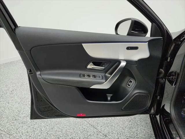2022 Mercedes-Benz A 220 A 220