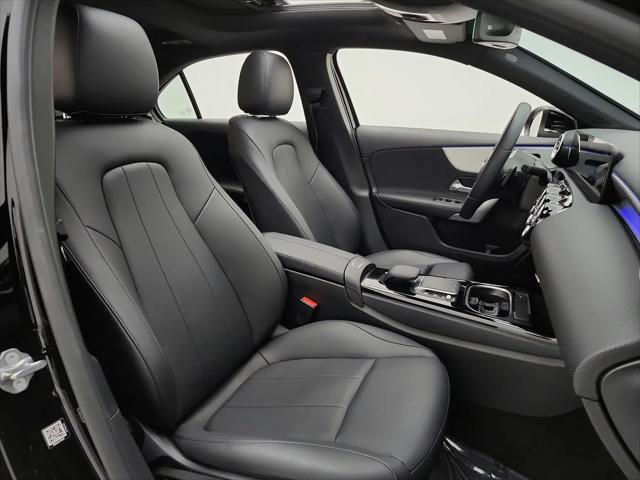 2022 Mercedes-Benz A 220 A 220