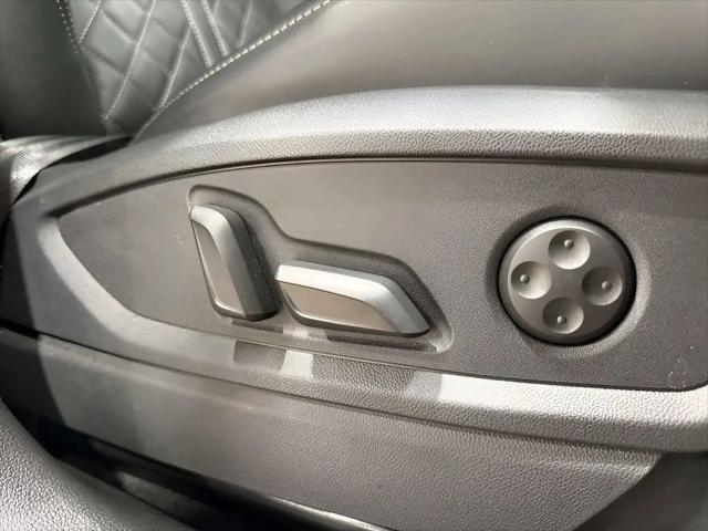 2023 Audi SQ5 Premium Plus TFSI quattro Tiptronic