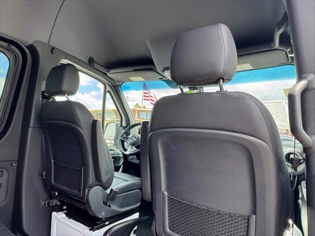 2025 Mercedes-Benz Sprinter 2500 High Roof 4-Cyl Diesel