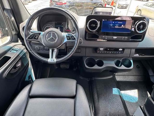 2025 Mercedes-Benz Sprinter 2500 High Roof 4-Cyl Diesel