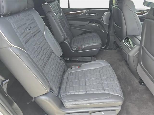 2024 Cadillac Escalade ESV 4WD Sport Platinum