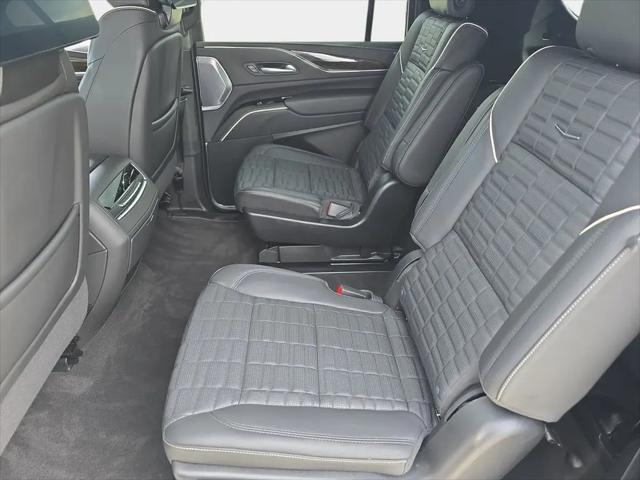 2024 Cadillac Escalade ESV 4WD Sport Platinum