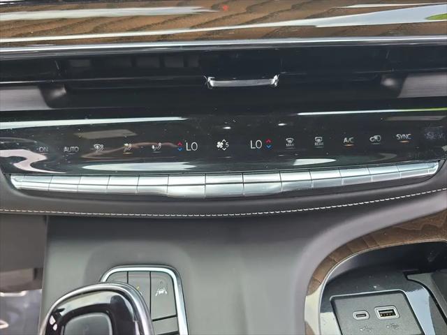 2024 Cadillac Escalade ESV 4WD Sport Platinum