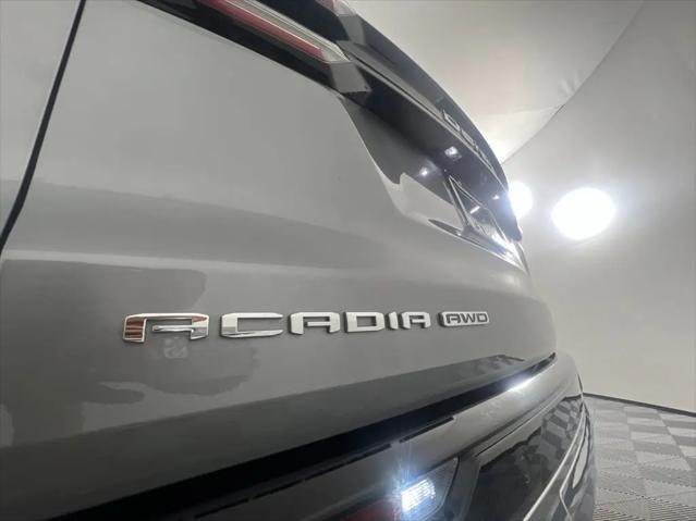 2024 GMC Acadia AWD Denali