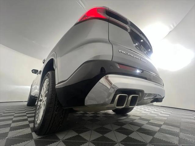 2024 GMC Acadia AWD Denali