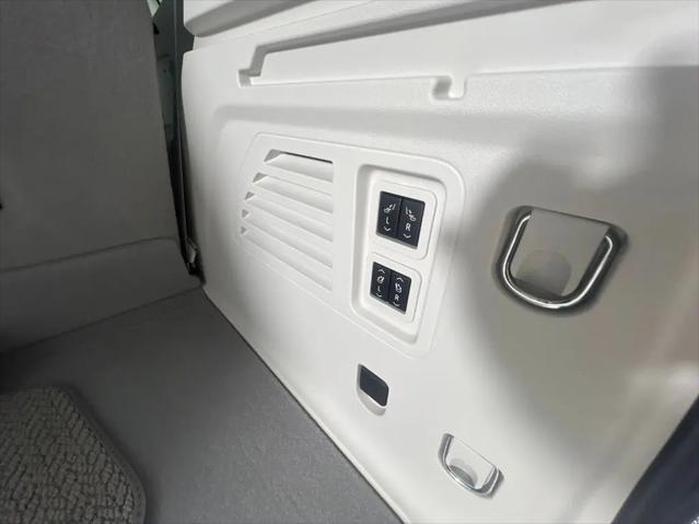 2024 GMC Acadia AWD Denali