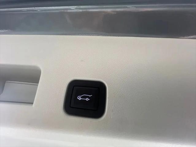 2024 GMC Acadia AWD Denali