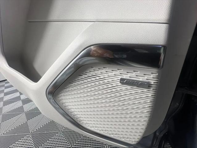 2024 GMC Acadia AWD Denali