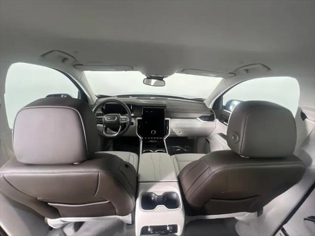 2024 GMC Acadia AWD Denali
