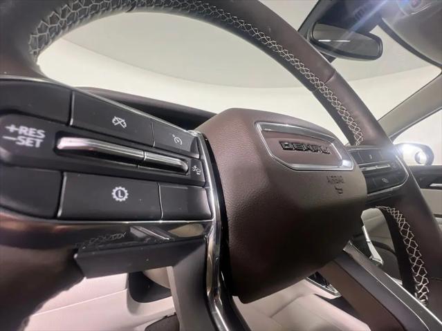 2024 GMC Acadia AWD Denali