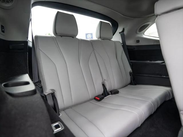 2023 Acura MDX Advance Package