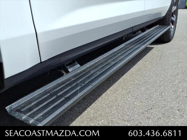 2025 GMC Yukon XL AT4 Ultimate 4WD