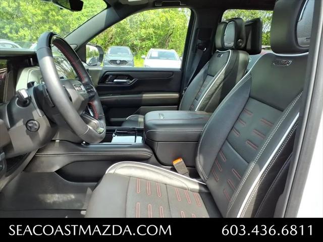 2025 GMC Yukon XL AT4 Ultimate 4WD