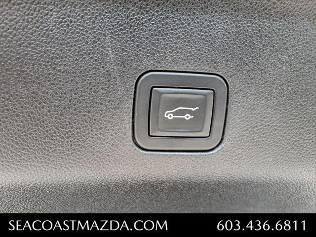 2025 GMC Yukon XL AT4 Ultimate 4WD