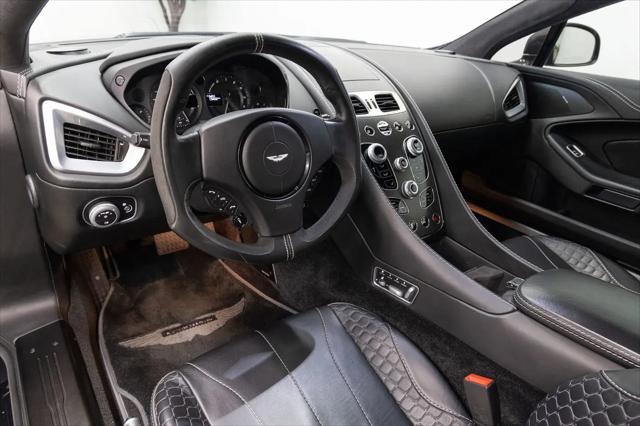2015 Aston Martin Vanquish Standard