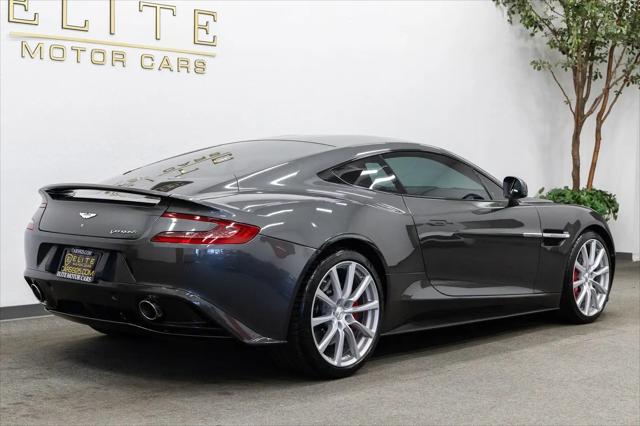 2015 Aston Martin Vanquish Standard