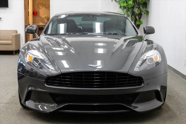 2015 Aston Martin Vanquish Standard