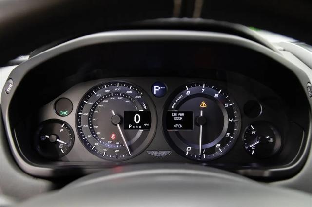 2015 Aston Martin Vanquish Standard